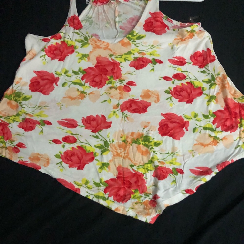 Floral cute top